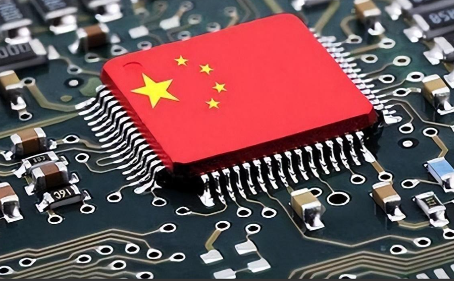 国产芯片真的走错路了吗？中国芯片自研的现状与挑战