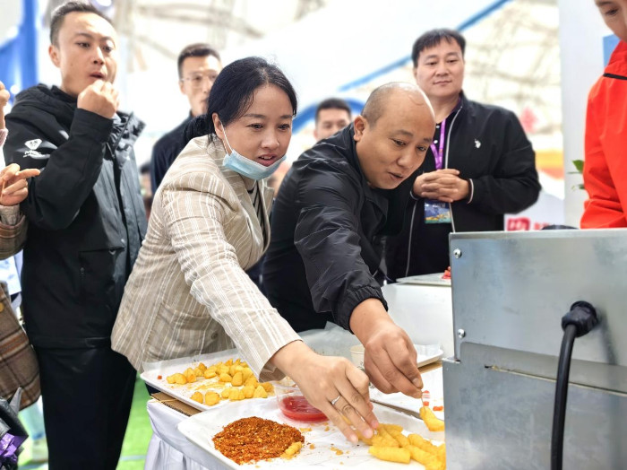 甘肃定西：以“薯”为媒 共商发展